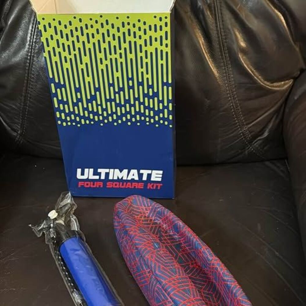 Ultimate Four Square ball and pump Kit